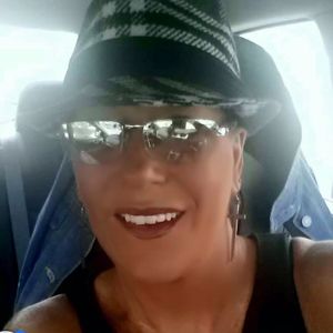 Meet your Posher, Dorrie